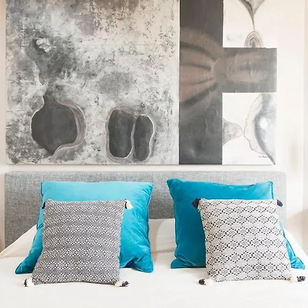 Plum Guide - Chalet * Milan